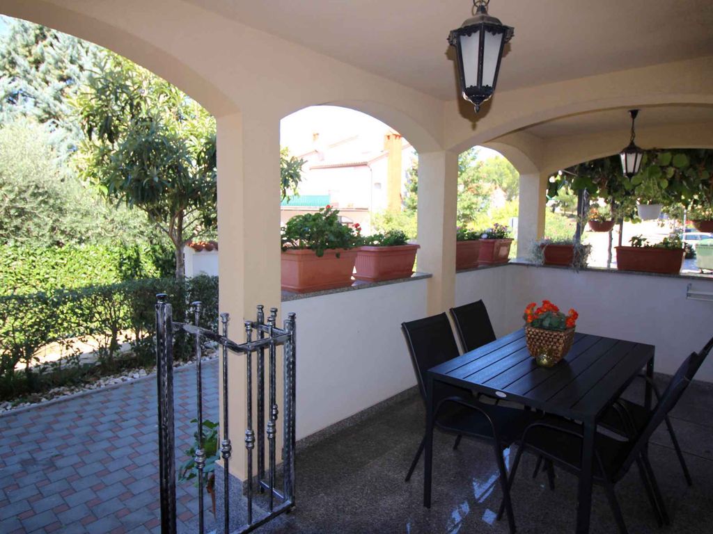 Ferienwohnung mit Terrasse
