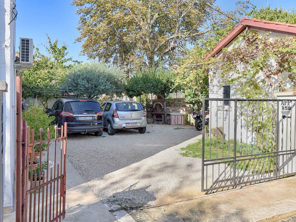 Ferienwohnung mit Klimaanlage und Terrasse