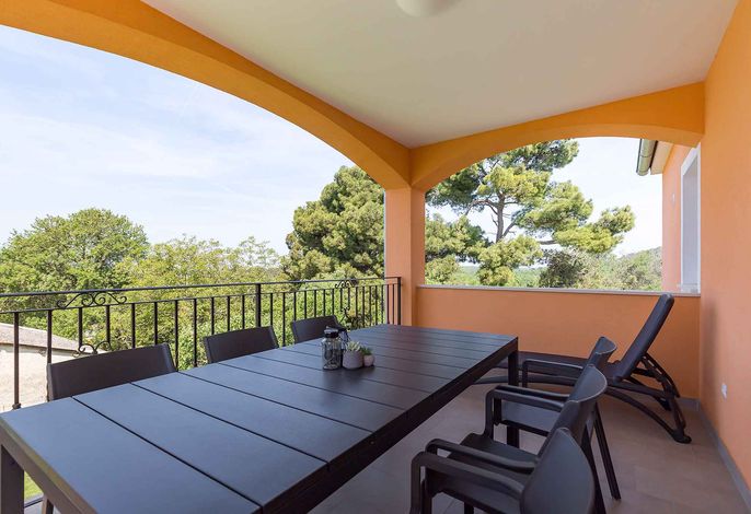 Ferienhaus mit Terrasse und Grill