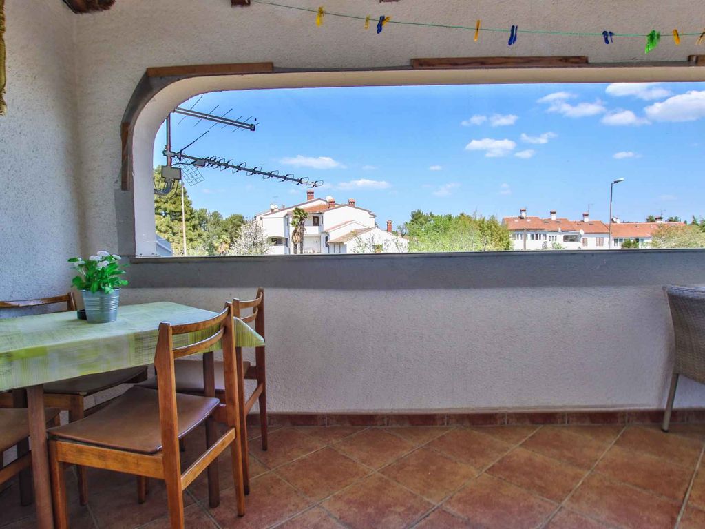 Ferienwohnung mit Klimananlage und Balkon