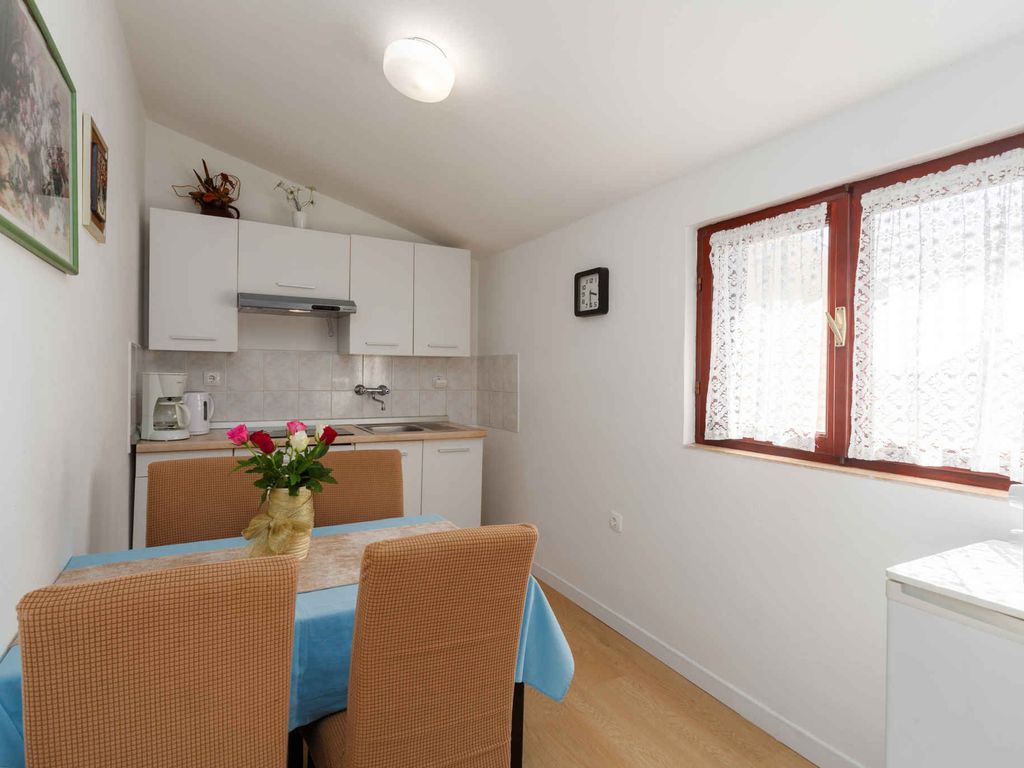 Ferienwohnung mit Balkon und Klimaanlage