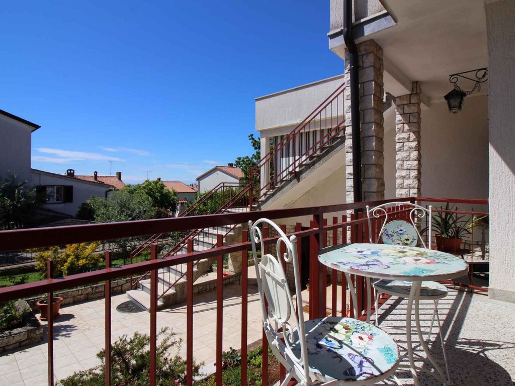 Ferienwohnung mit schöner Terrasse