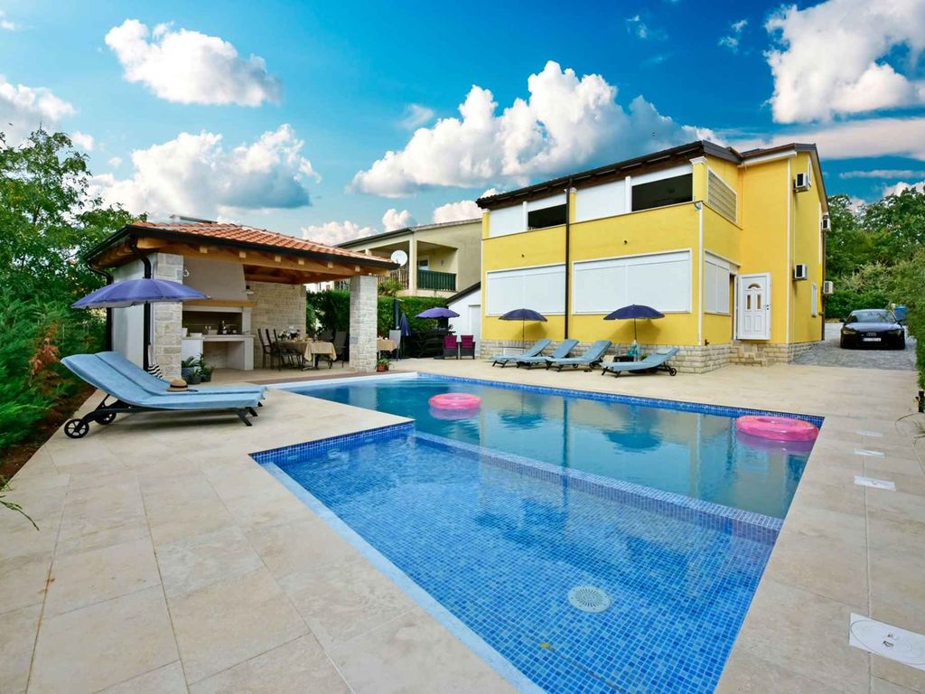 Ferienwohnung mit Terrasse