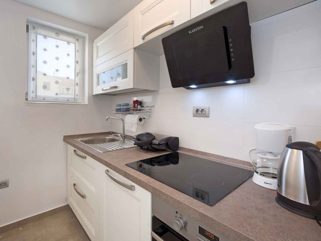 Ferienwohnung mit Balkon, Klimaanlage