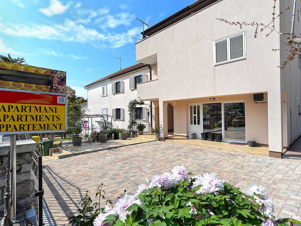 Ferienwohnung mit Klimaanlage und Terrasse