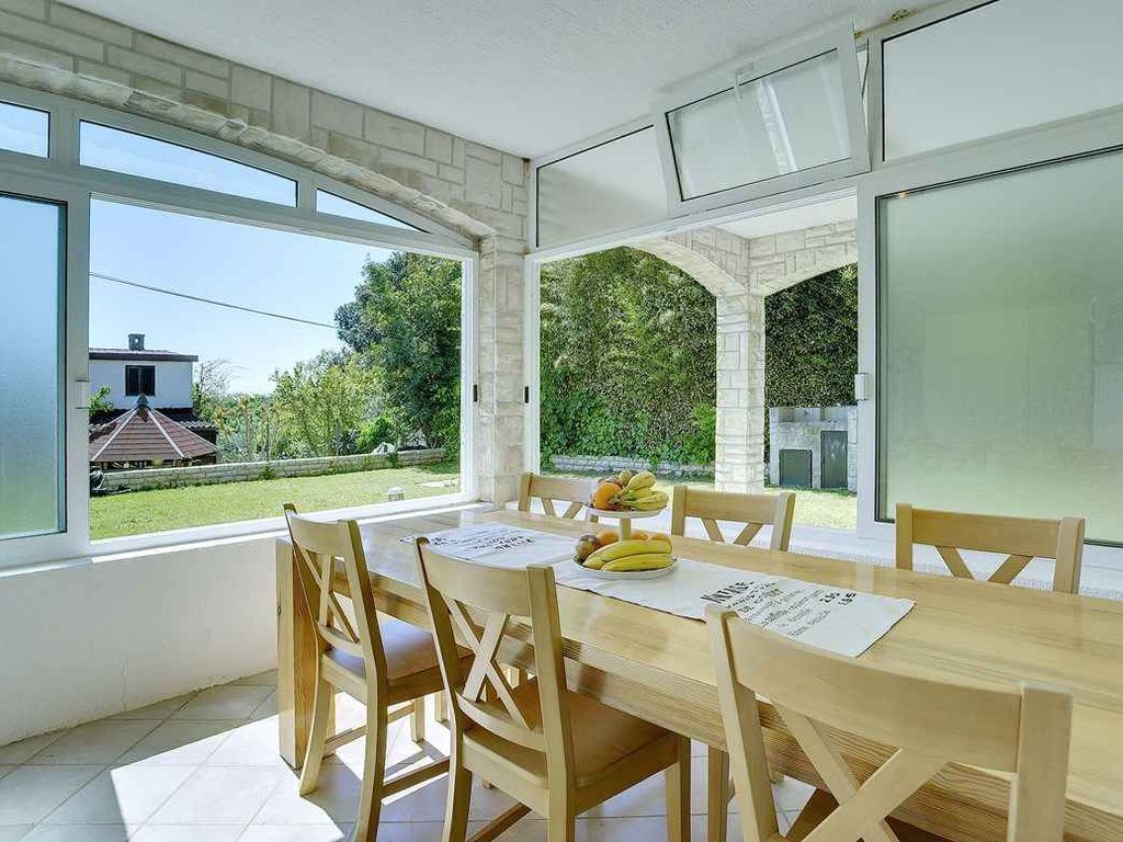 Ferienhaus mit Meerblick und Garten