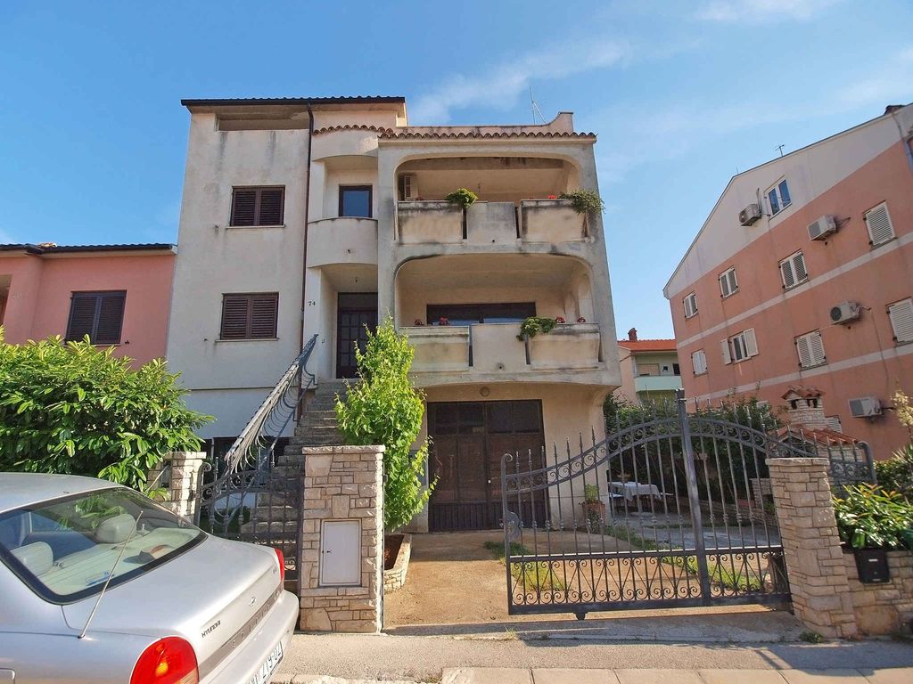 Studio mit Klimaanlage und Terrasse