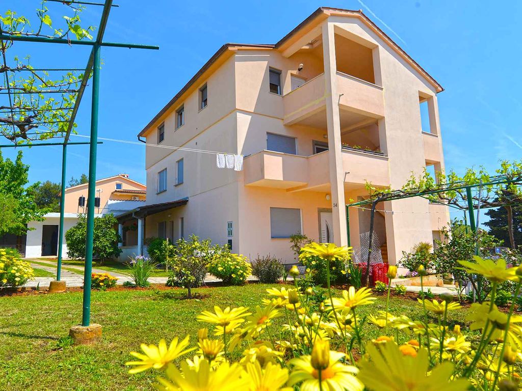 Ferienwohnung mit Meerblick und Klimaanlage