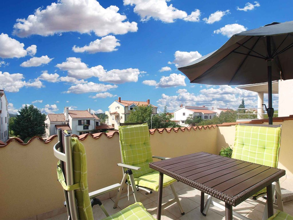 Ferienwohnung mit 2 Schlafzimmer und Terrasse