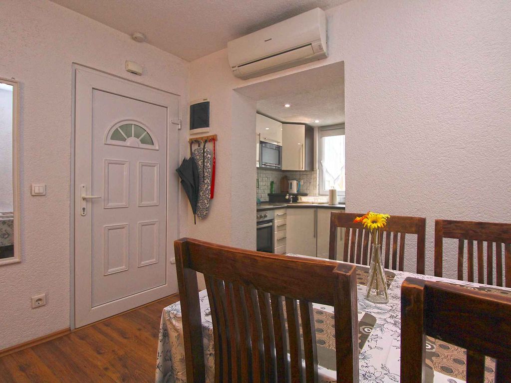 Ferienwohnung mit Klimaanlage im Stadtzentrum