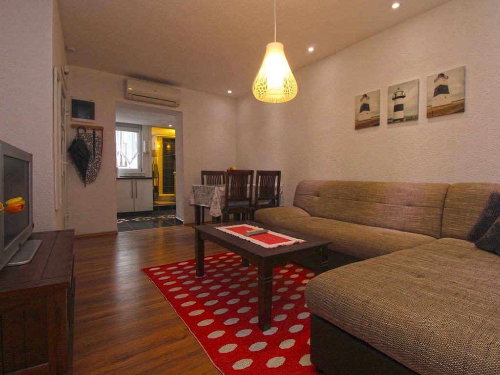 Ferienwohnung mit Klimaanlage im Stadtzentrum