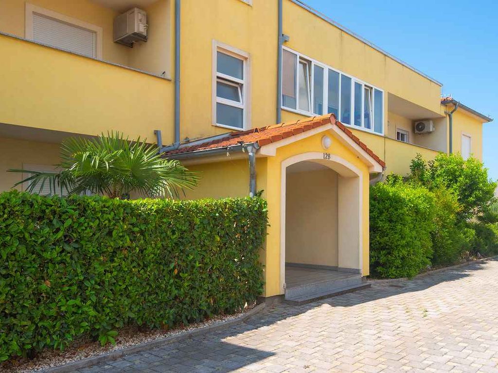 Studio mit Terrasse und Klimaanlage