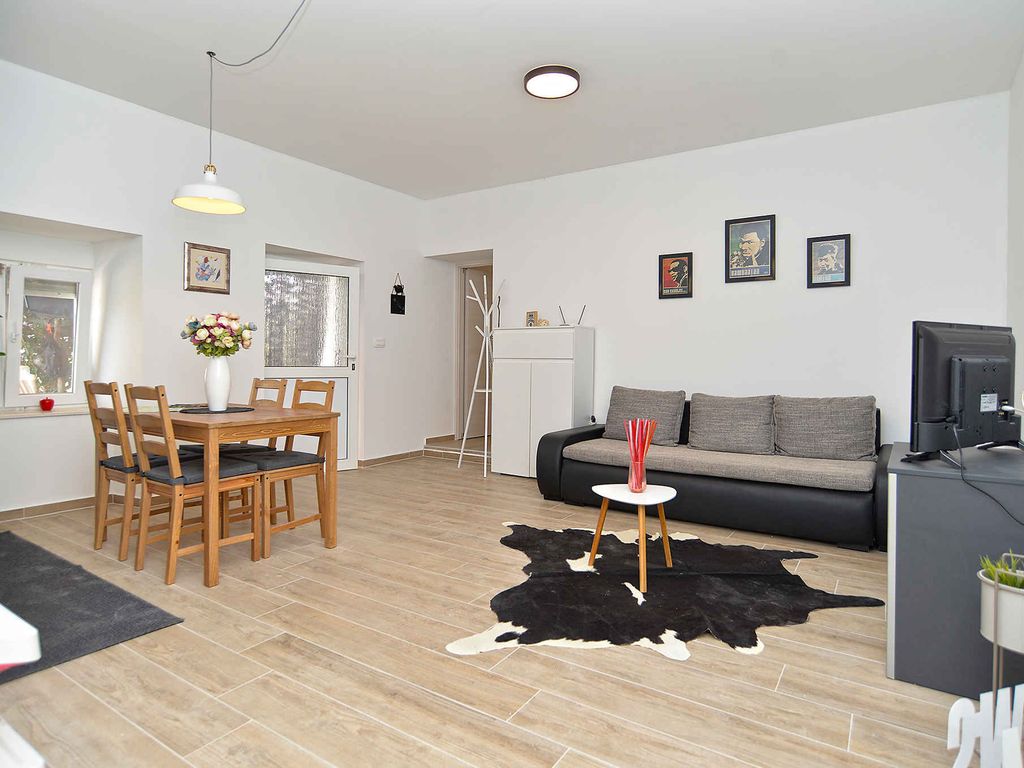 Ferienwohnung mit Terrasse und Grillnutzung