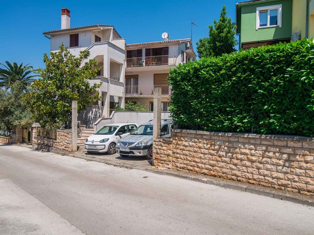 Ferienwohnung mit Balkon und Meerblick
