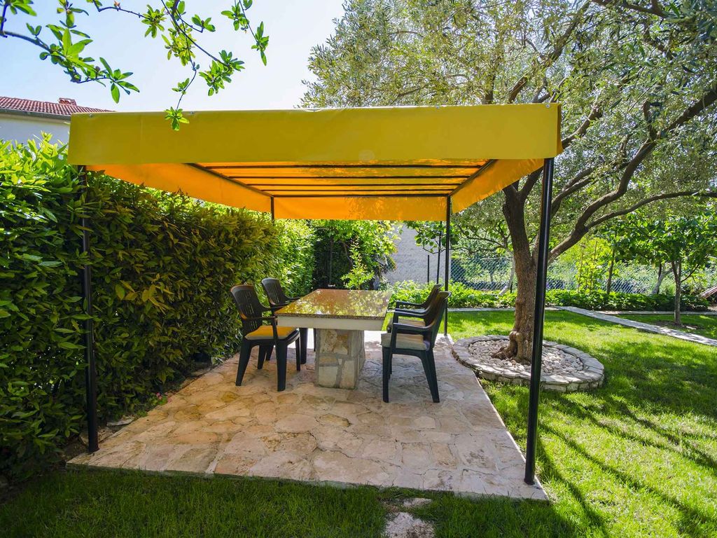 Ferienwohnung mit Terrasse