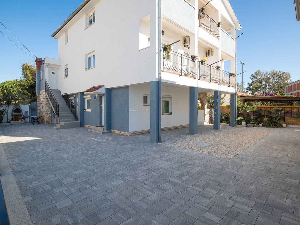 Ferienwohnung mit Terrasse