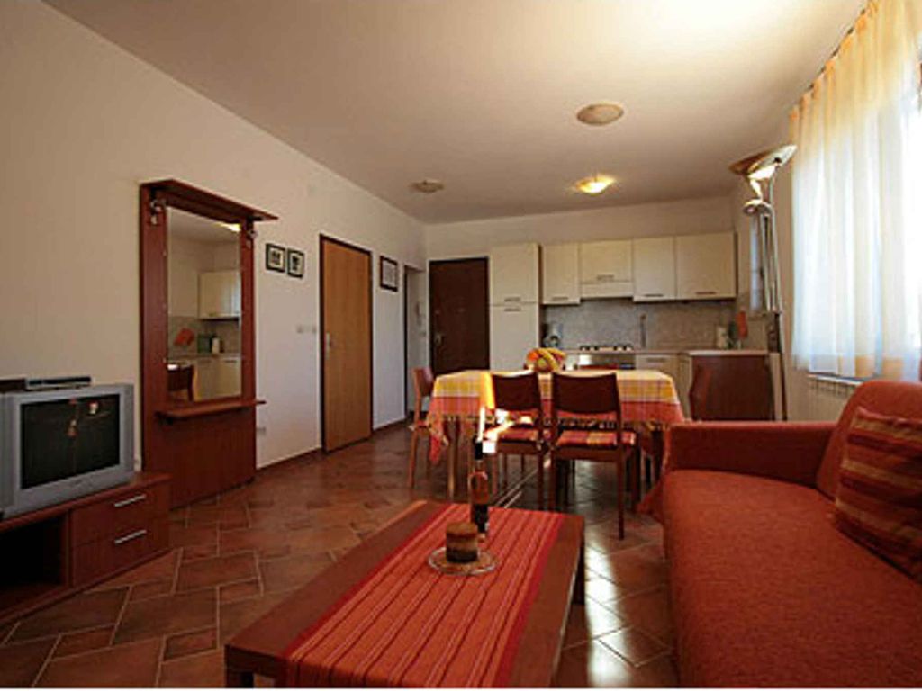 Ferienwohnung mit Balkon und Grill