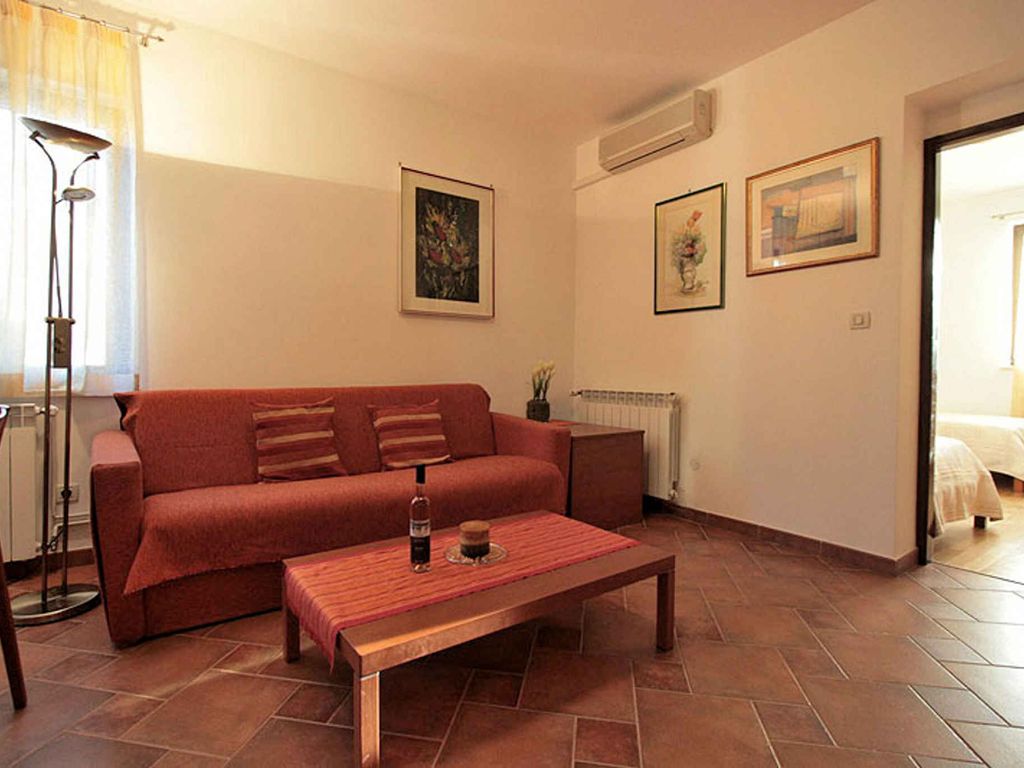 Ferienwohnung mit Balkon und Grill