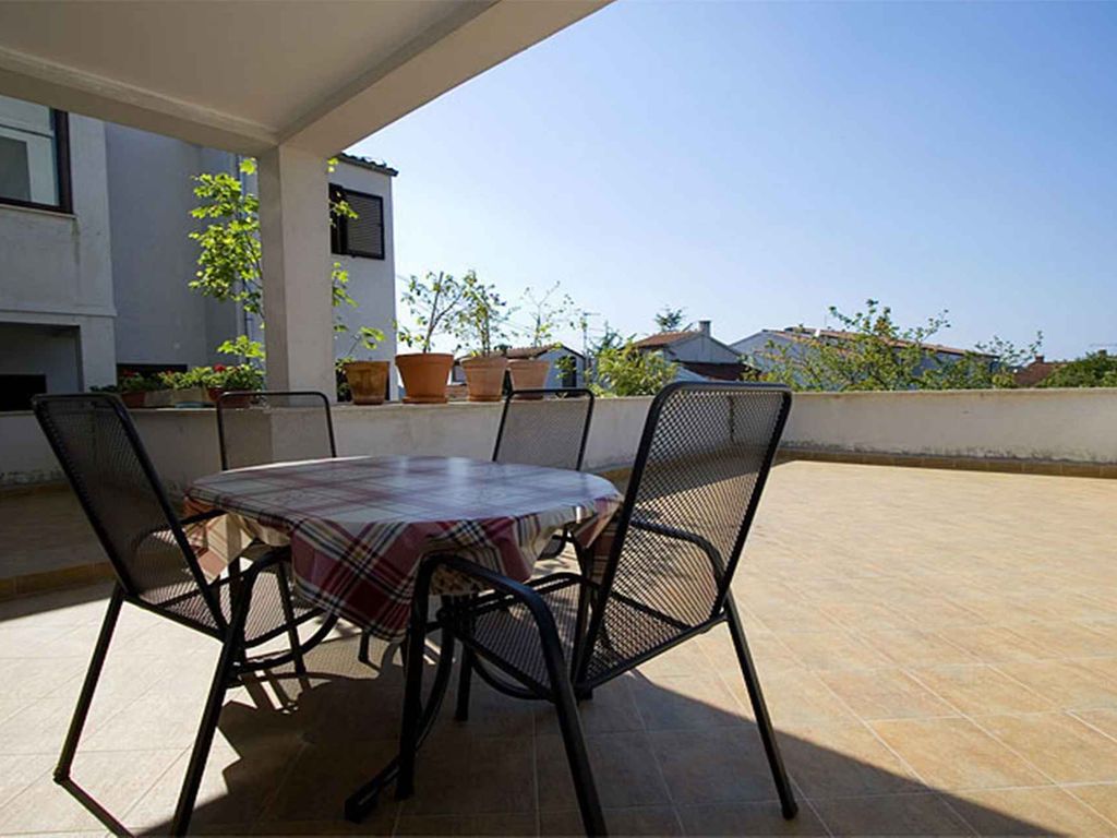 Ferienwohnung mit Balkon und Grill