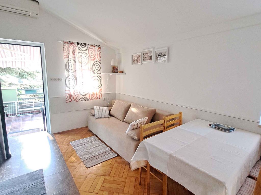 Ferienwohnung 300 m zum Strand