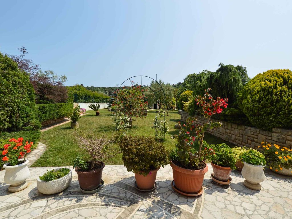Ferienwohnung mit grossen Garten