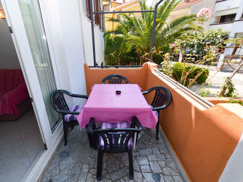 Ferienwohnung mit Terrasse und Klimaanlage