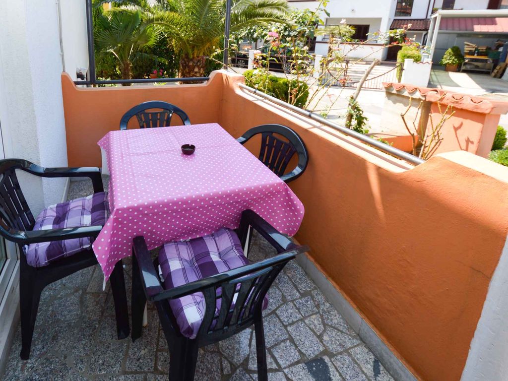 Ferienwohnung mit Terrasse und Klimaanlage