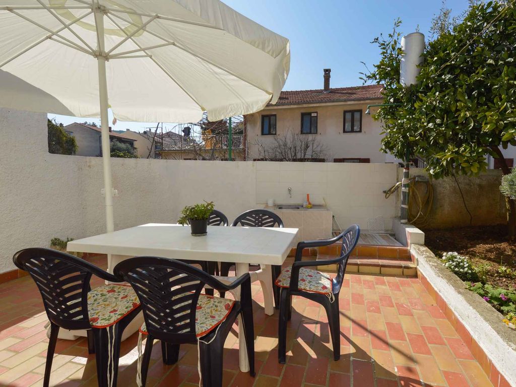 Ferienwohnung mit Terrasse