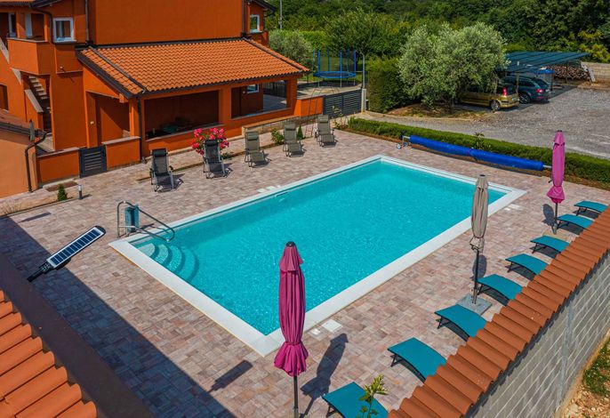 Ferienwohnung mit Pool