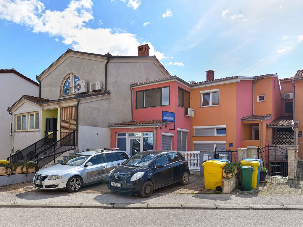 Ferienwohnung mit Klimaanlage und Balkon