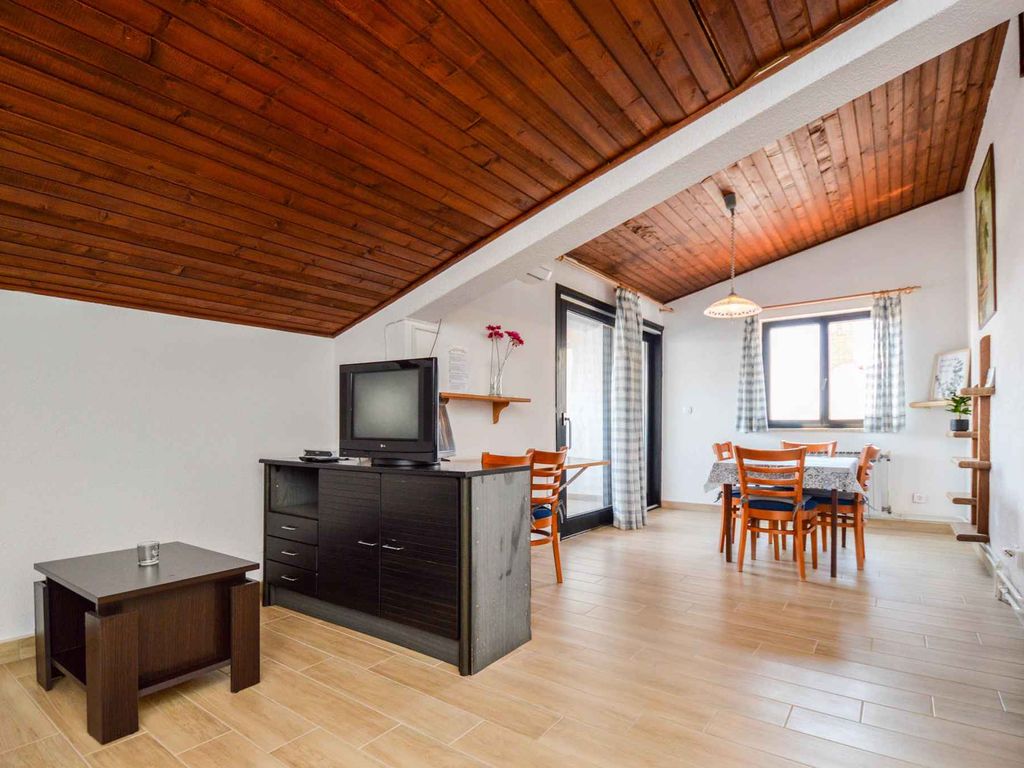 Ferienwohnung in ruhiger und sonniger Lage