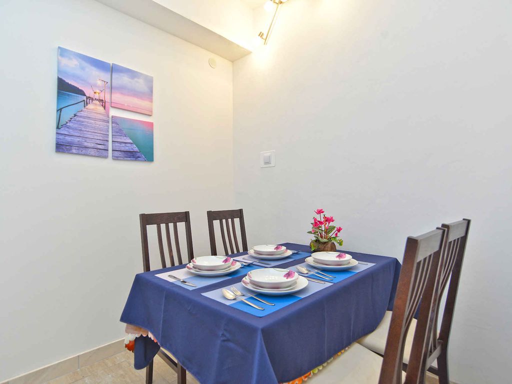 Ferienwohnung mit Klimaanlage und Terrasse