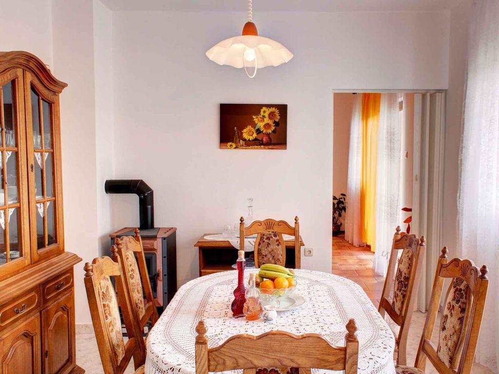 Ferienwohnung mit Klimaanlage und Balkon