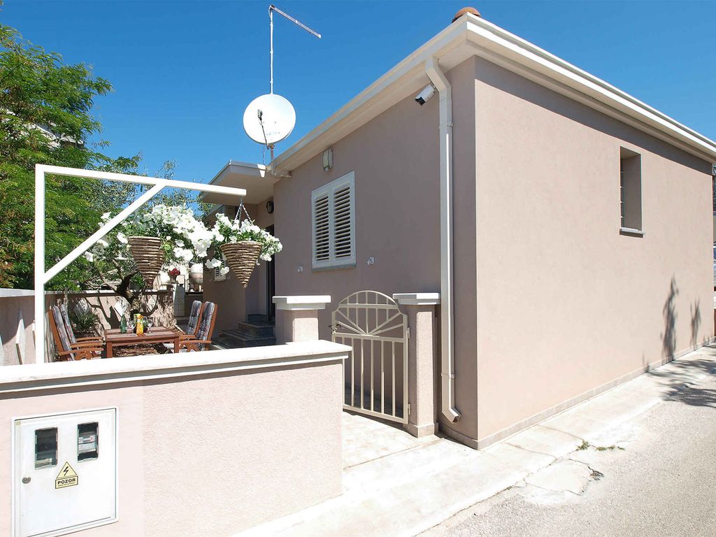 Ferienhaus mit Klimaanlage und Terrasse
