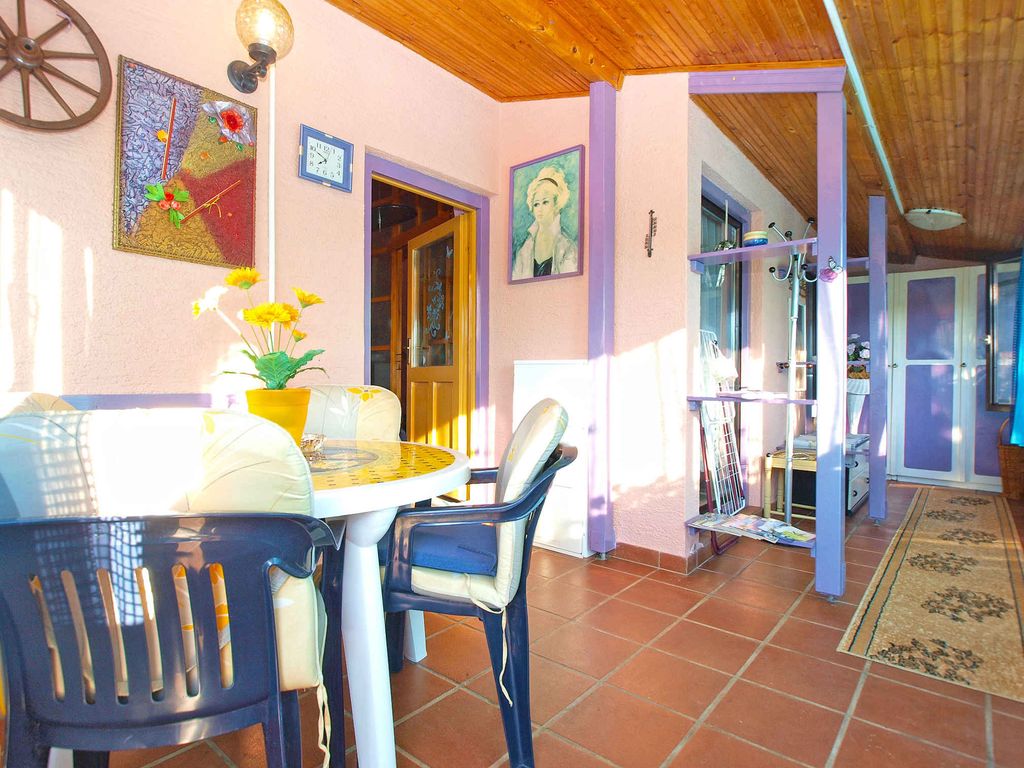Ferienhaus mit Klimaanlage und Terrasse
