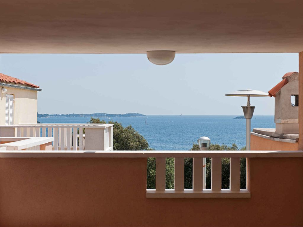 FerienWohnung mit Terrasse