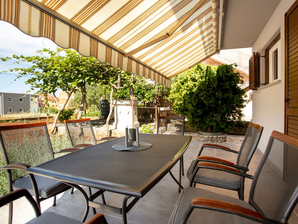 Ferienwohnung mit Terrasse