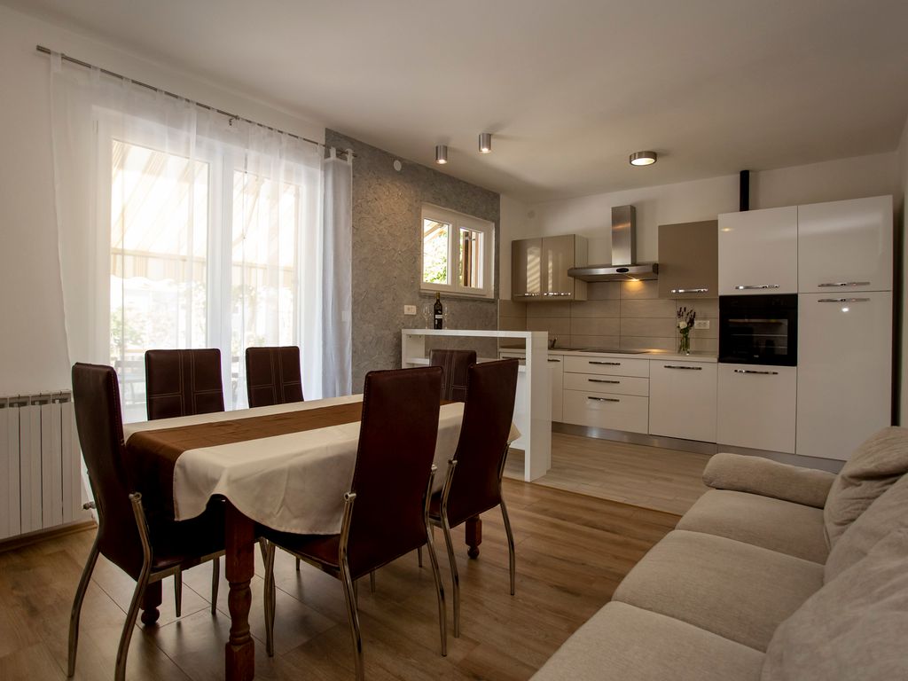 Ferienwohnung mit Terrasse