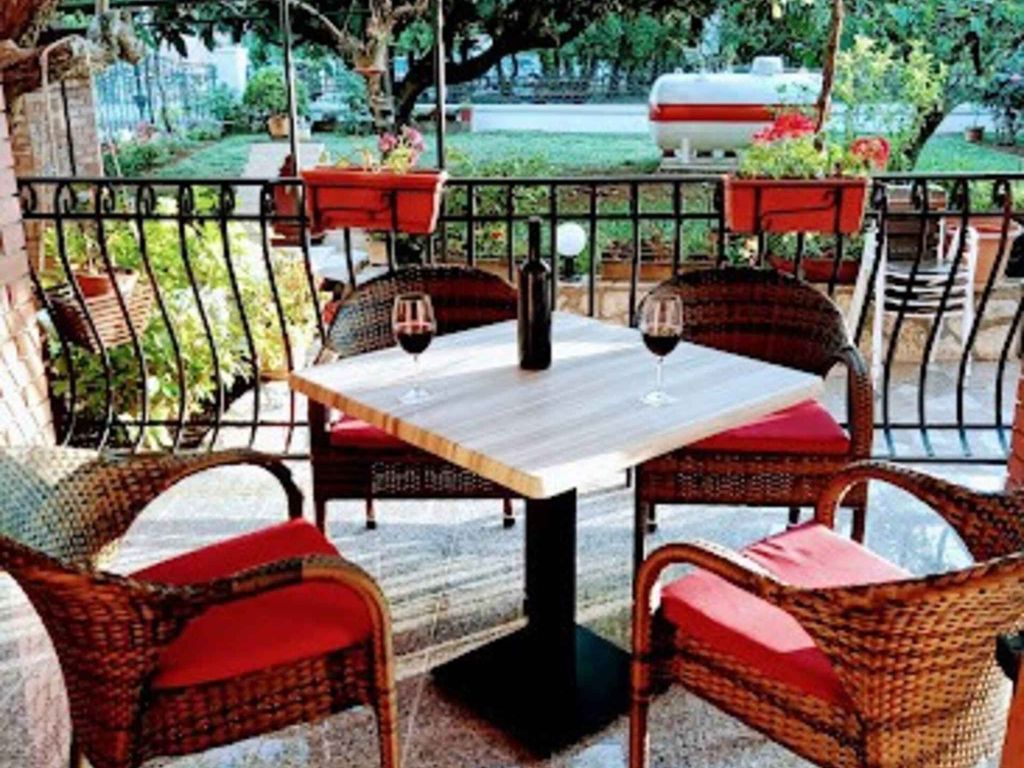 Ferienwohnung mit SAT-TV und Terrasse