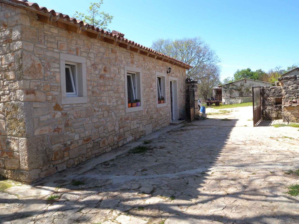 Ferienhaus in ruhiger Lage mit Terrasse