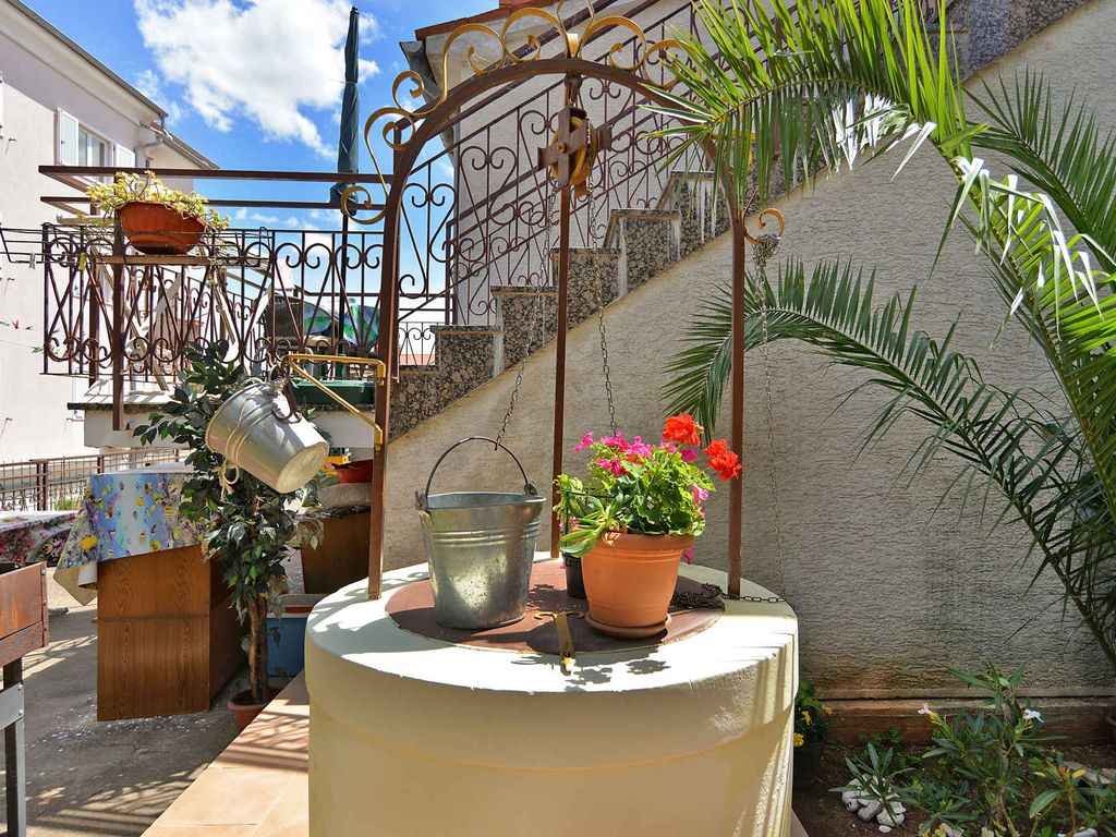 Ferienwohnung mit Klimaanlage und Terrasse