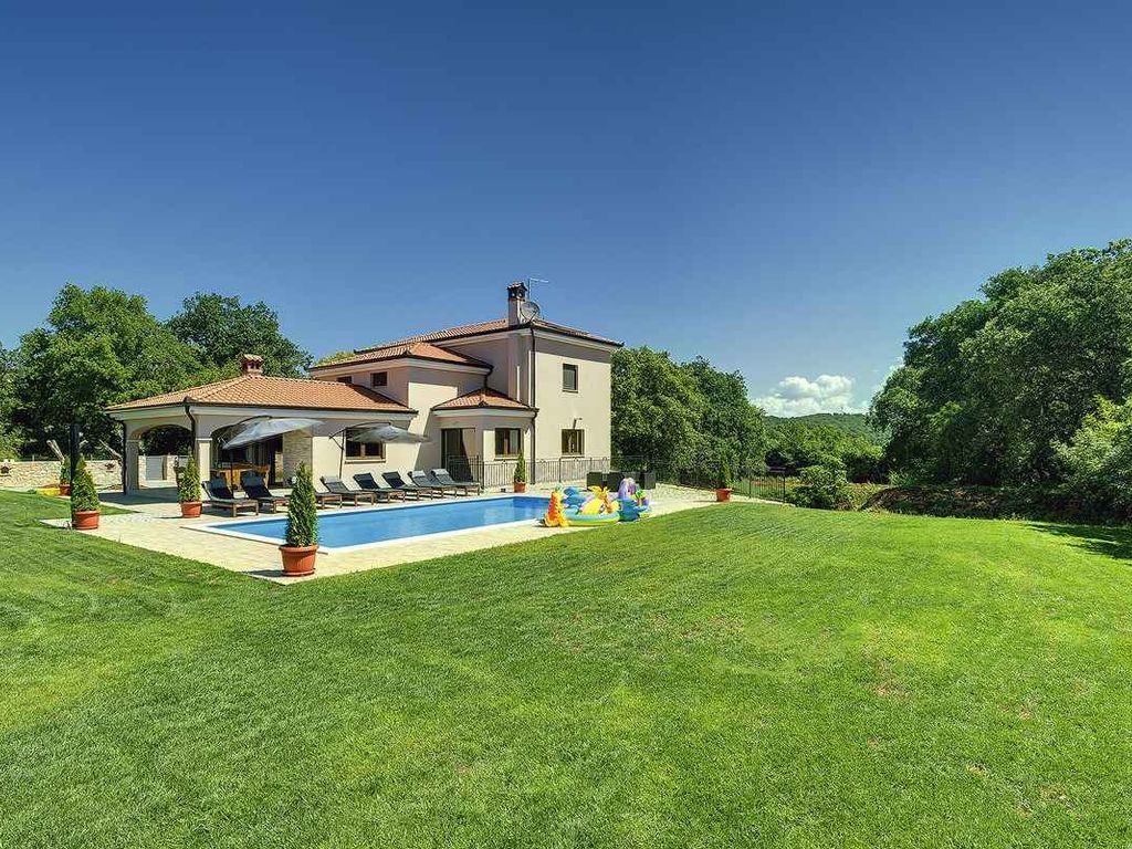 Villa mit privatem Pool, Billard und WLAN