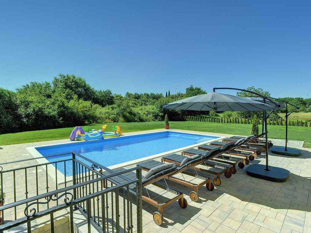 Villa mit privatem Pool, Billard und WLAN