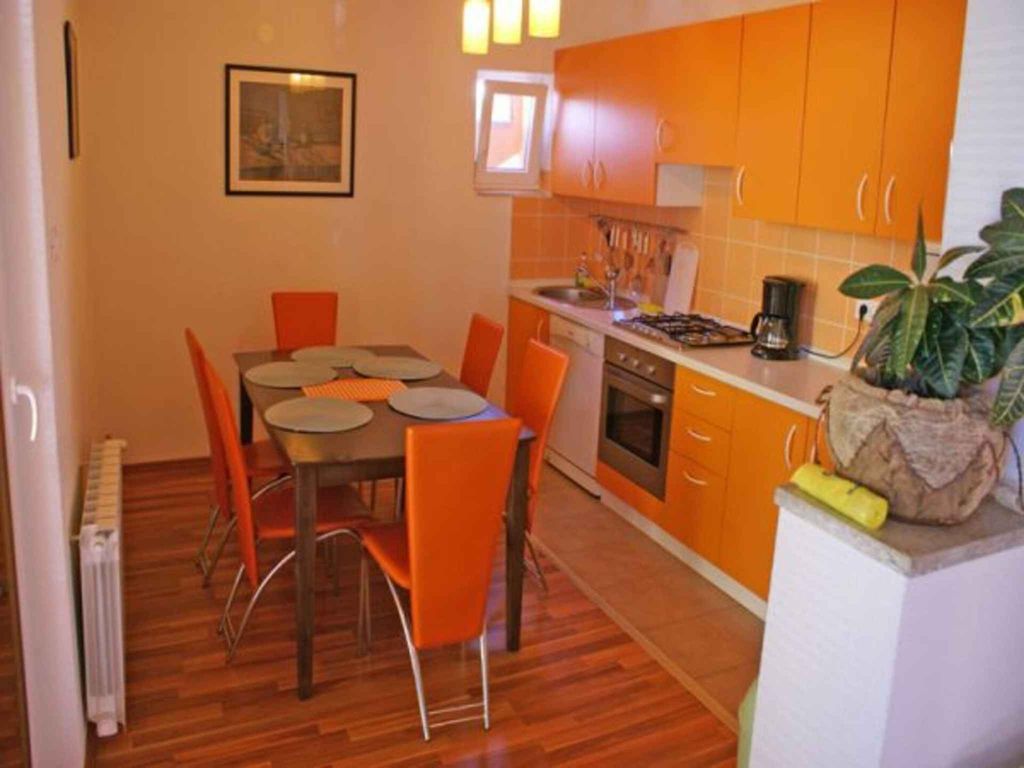 Ferienwohnung mit Balkon und Klimaanlage