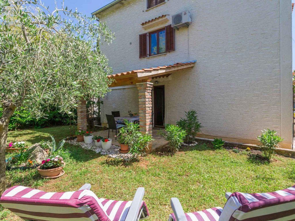 Ferienwohnung mit Klimaanlage und Terrasse