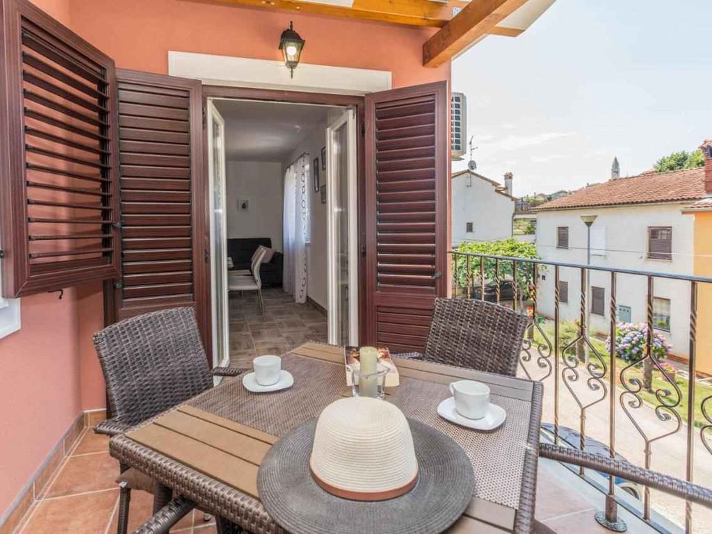 Ferienwohnung mit Klimaanlage und Terrasse