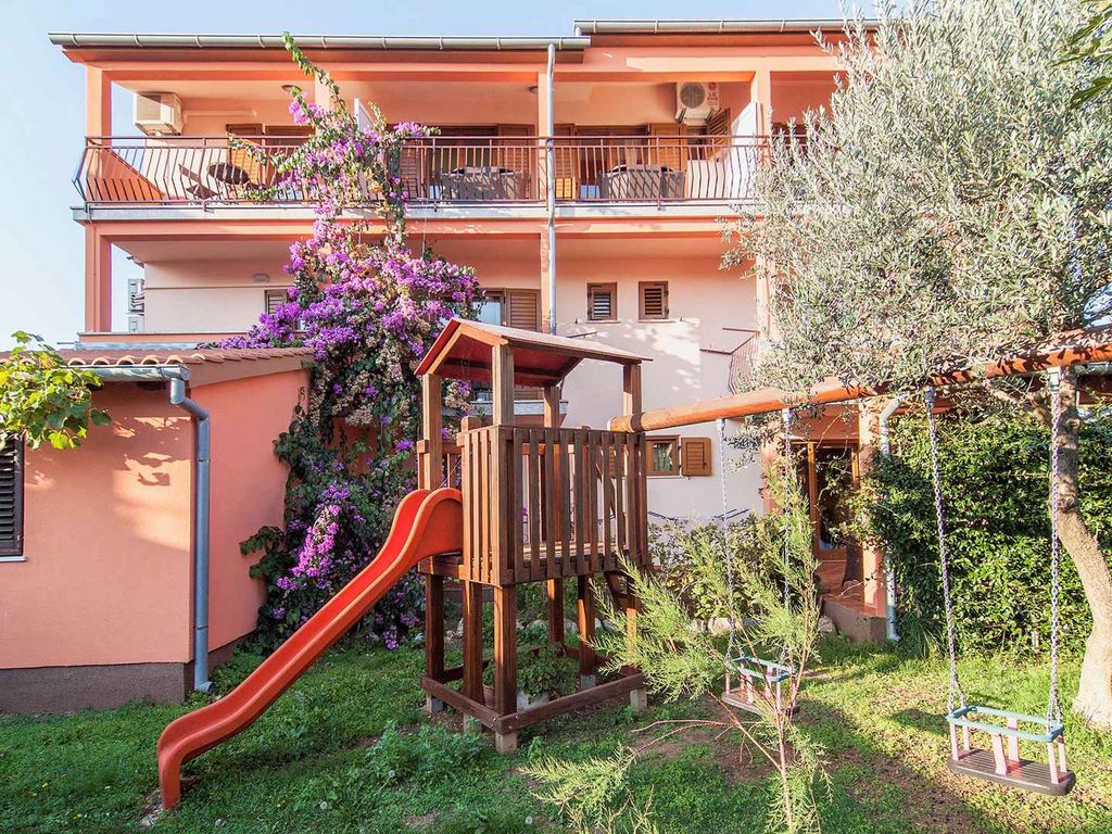 Ferienwohnung mit Balkon und WLAN