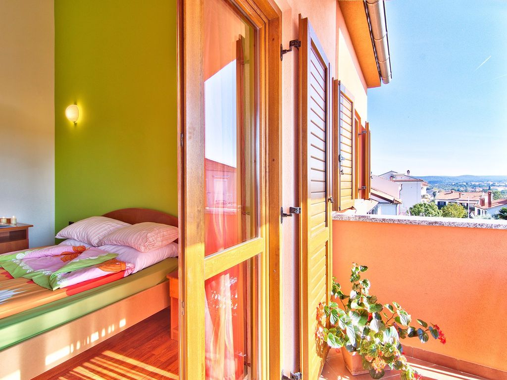 FerienWohnung mit Balkon und WLAN