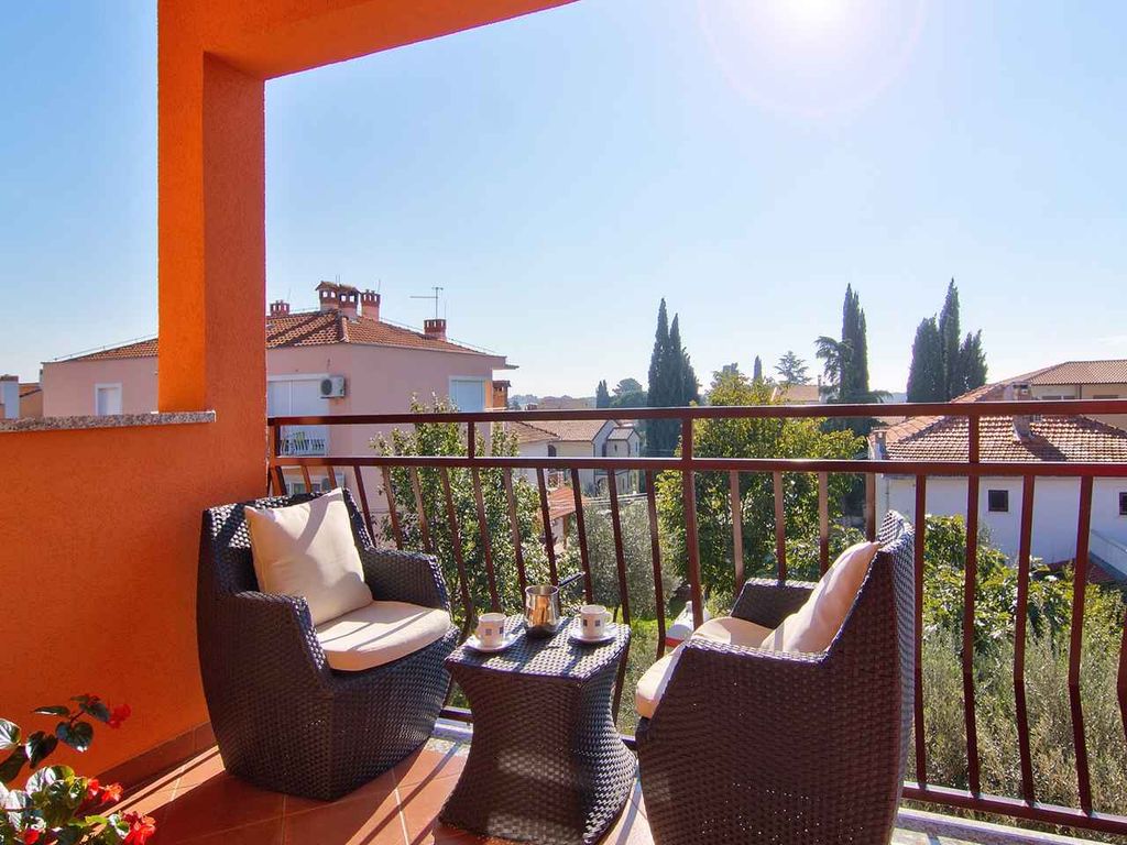 FerienWohnung mit Balkon und WLAN