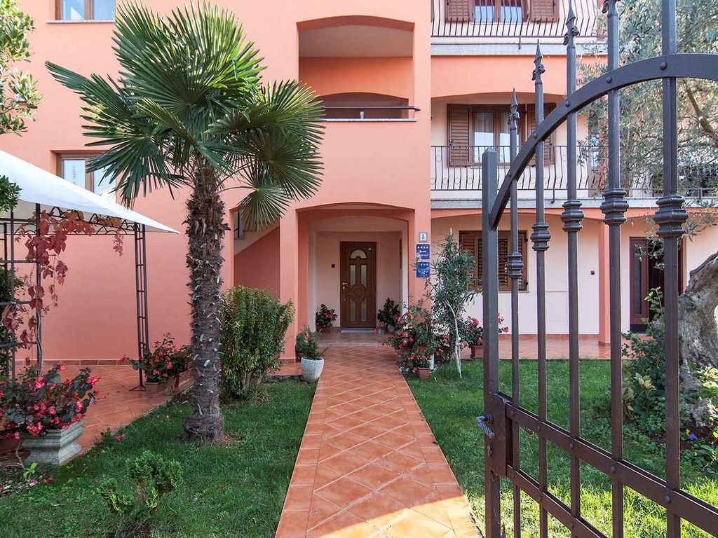 FerienWohnung mit Balkon und WLAN
